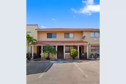 2735 W 60th Pl #204, Hialeah, FL 33016 - Photo 1