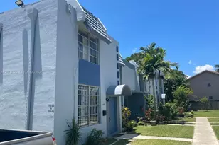14220 NE 3rd Ct, Miami, FL 33161 - Photo 1