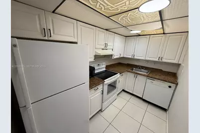 17530 NW 68th Ave #C3004, Hialeah, FL 33015 - Photo 1