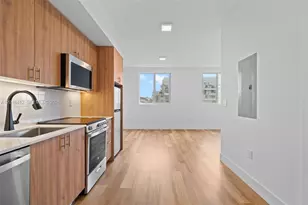 650 SW 1st St, Miami, FL 33130 - Photo 1