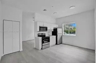 1567 NW 1st St, Miami, FL 33125 - Photo 1