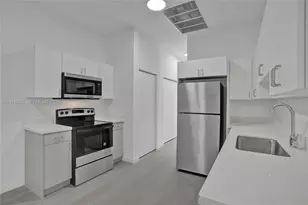 1567 NW 1st St, Miami, FL 33125 - Photo 1