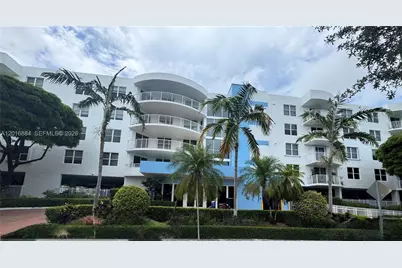1555 N N.Treasure Dr #313, North Bay Village, FL 33141 - Photo 1