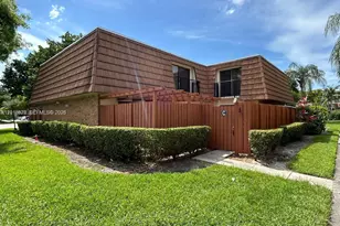 9106 SW 20th St, Davie, FL 33324 - Photo 1