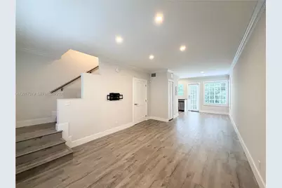 21 Madeira Ave #17, Coral Gables, FL 33134 - Photo 1