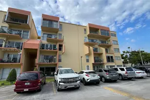 1975 W 44th Pl, Hialeah, FL 33012 - Photo 1