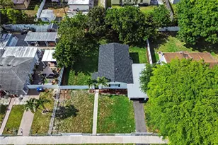 580 NW 194th Terrace, Miami Gardens, FL 33169 - Photo 1