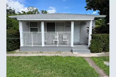 885 SW 29th Ave #6, Miami, FL 33135 - Photo 1