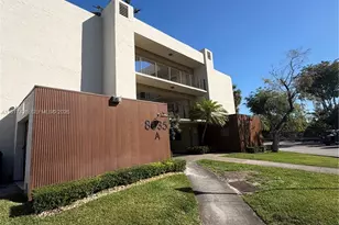 8035 SW 107th Ave, Miami, FL 33173 - Photo 1