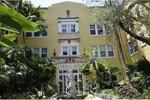 536 14th St, Miami Beach, FL 33139 - Photo 1