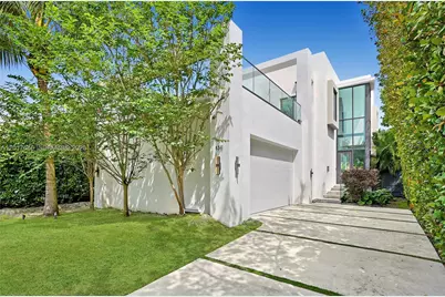 1311 Bay Dr, Miami Beach, FL 33141 - Photo 1