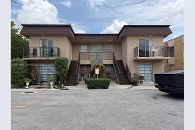 10810 SW 4th St #4, Sweetwater, FL 33174 - Photo 1