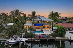 2310 Bayview Ln, North Miami, FL 33181 - Photo 1