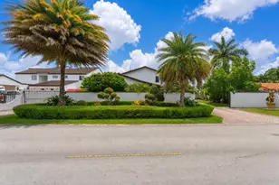 3285 SW 132nd Ave, Miami, FL 33175 - Photo 1
