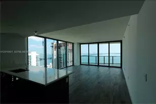 460 NE 28th St, Miami, FL 33137 - Photo 1