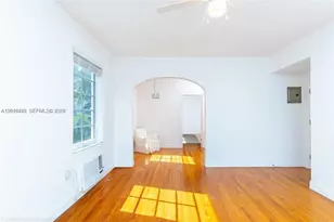 732 Euclid Ave, Miami Beach, FL 33139 - Photo 1