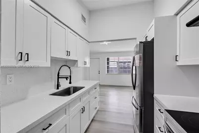 2195 W 5th Ave #1, Hialeah, FL 33010 - Photo 1