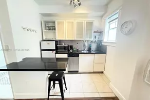 1611 Michigan Ave, Miami Beach, FL 33139 - Photo 1