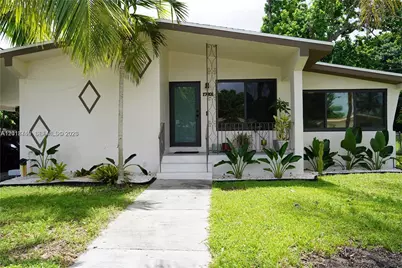 17601 NE 5th Ct, North Miami Beach, FL 33162 - Photo 1