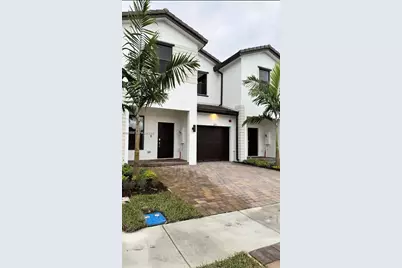 273 SW 159th Ln #273, Pembroke Pines, FL 33027 - Photo 1