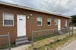 646 NW 14th Terrace, Fort Lauderdale, FL 33311 - Photo 1