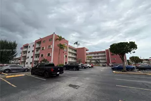 8425 NW 8th St, Miami, FL 33126 - Photo 1