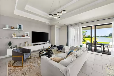 4549 W Pinehurst Trl W #W, Oakland Park, FL 33309 - Photo 1