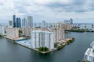 301 174, Sunny Isles Beach, FL 33160 - Photo 1