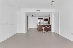 1900 N Bayshore Dr, Miami, FL 33132 - Photo 1