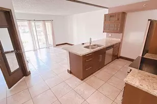 470 S Park Rd, Hollywood, FL 33021 - Photo 1