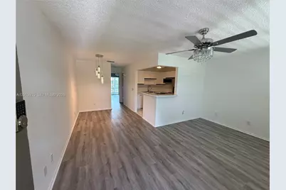 18 Lake Vista Trl #204, Port Saint Lucie, FL 34952 - Photo 1