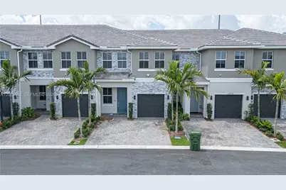 16966 SW 2nd Ct #16966, Pembroke Pines, FL 33027 - Photo 1