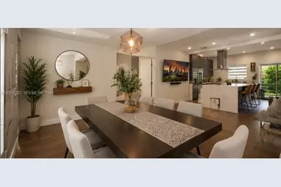 4381 SW 14th St, Miami, FL 33134 - Photo 1