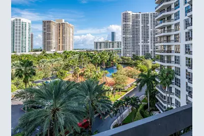 3600 Mystic Pointe Dr #808, Aventura, FL 33180 - Photo 1