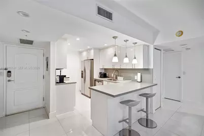 3625 N Country Club Dr #1203, Aventura, FL 33180 - Photo 13