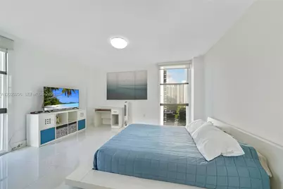 3625 N Country Club Dr #1203, Aventura, FL 33180 - Photo 17