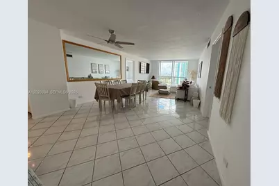 6039 Collins Ave #1236, Miami Beach, FL 33140 - Photo 1