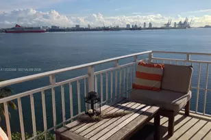 770 Claughton Island Dr, Miami, FL 33131 - Photo 1