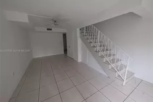 465 Swallow Dr, Miami Springs, FL 33166 - Photo 1