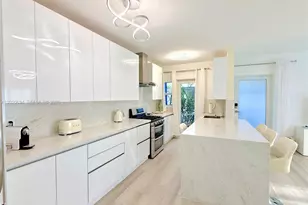 1228 Pennsylvania Ave, Miami Beach, FL 33139 - Photo 1