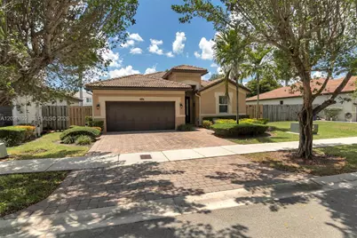 25180 SW 119th Ave, Homestead, FL 33032 - Photo 1