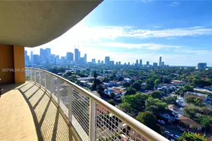 900 SW 8th St, Miami, FL 33130 - Photo 1