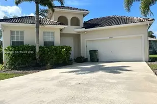 2807 Augusta Dr, Homestead, FL 33035 - Photo 1