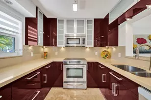1025 SE 3rd Ave, Dania Beach, FL 33004 - Photo 1