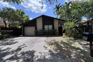 13520 SW 108th St Cir N, Miami, FL 33186 - Photo 1