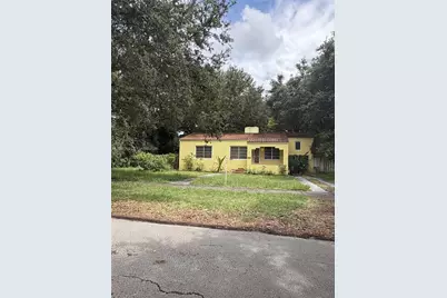 260 Hibiscus Dr, Miami Springs, FL 33166 - Photo 1