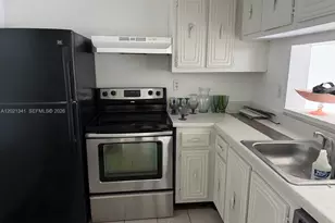 492 NW 165th St Rd, Miami, FL 33169 - Photo 1
