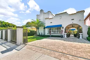 4722 SW 5th St, Miami, FL 33134 - Photo 1