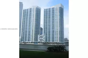 325 S Biscayne Blvd, Miami, FL 33131 - Photo 1