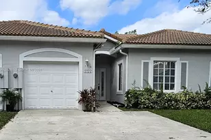 1275 SW 48th Terrace, Deerfield Beach, FL 33442 - Photo 1